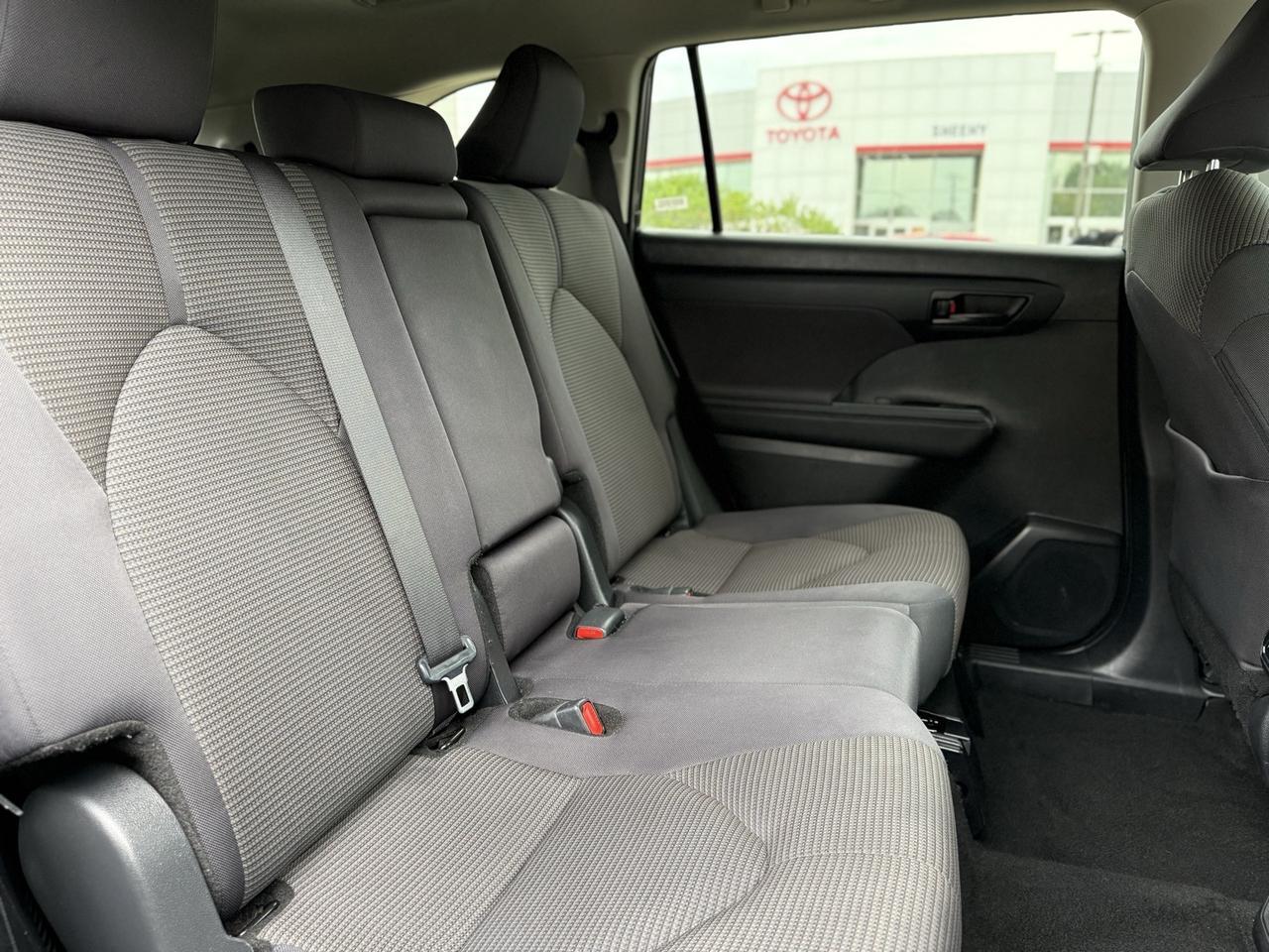 2024 Toyota Highlander LE Stafford VA