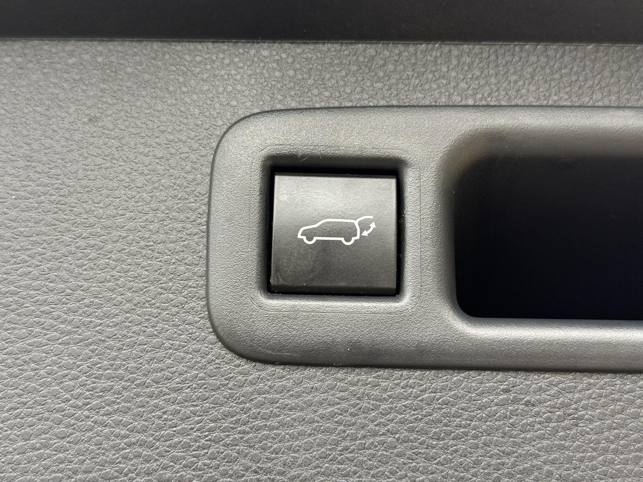 2024 Toyota Highlander LE Stafford VA