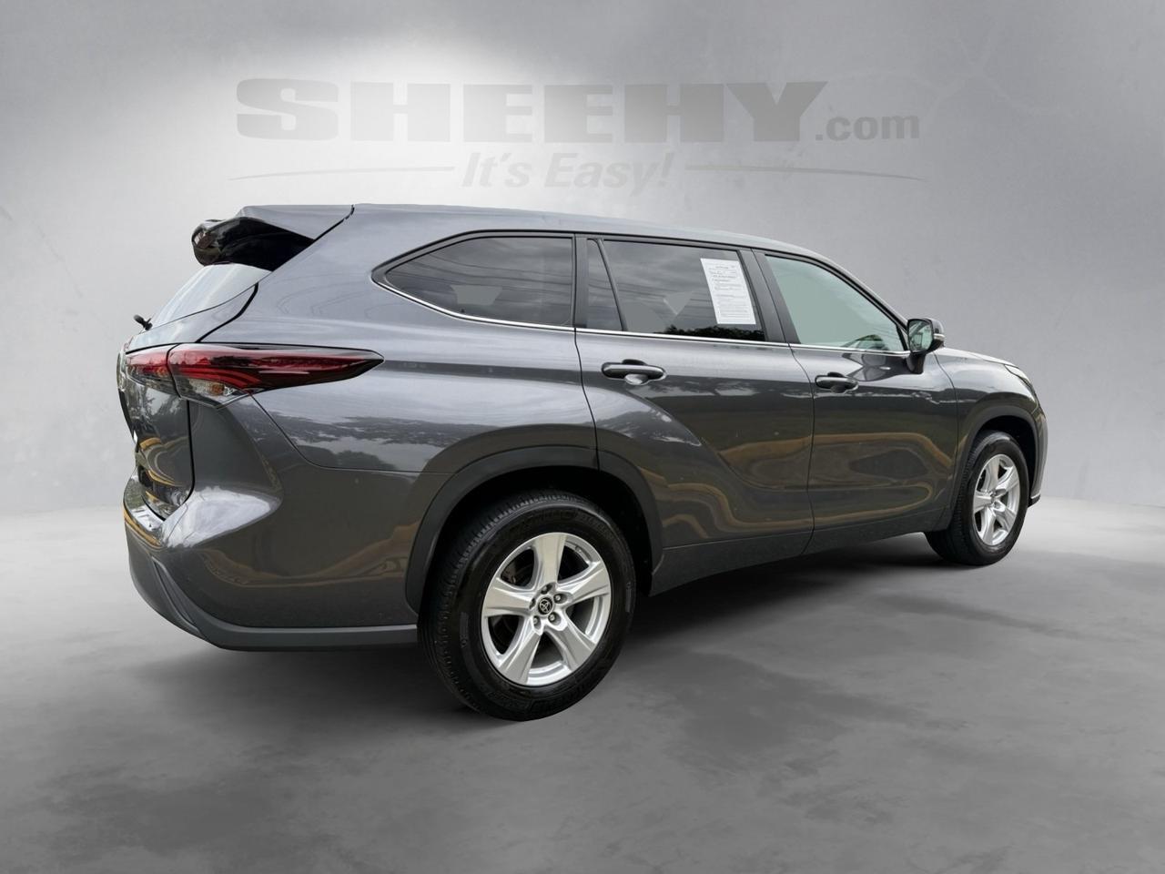 2024 Toyota Highlander LE Stafford VA