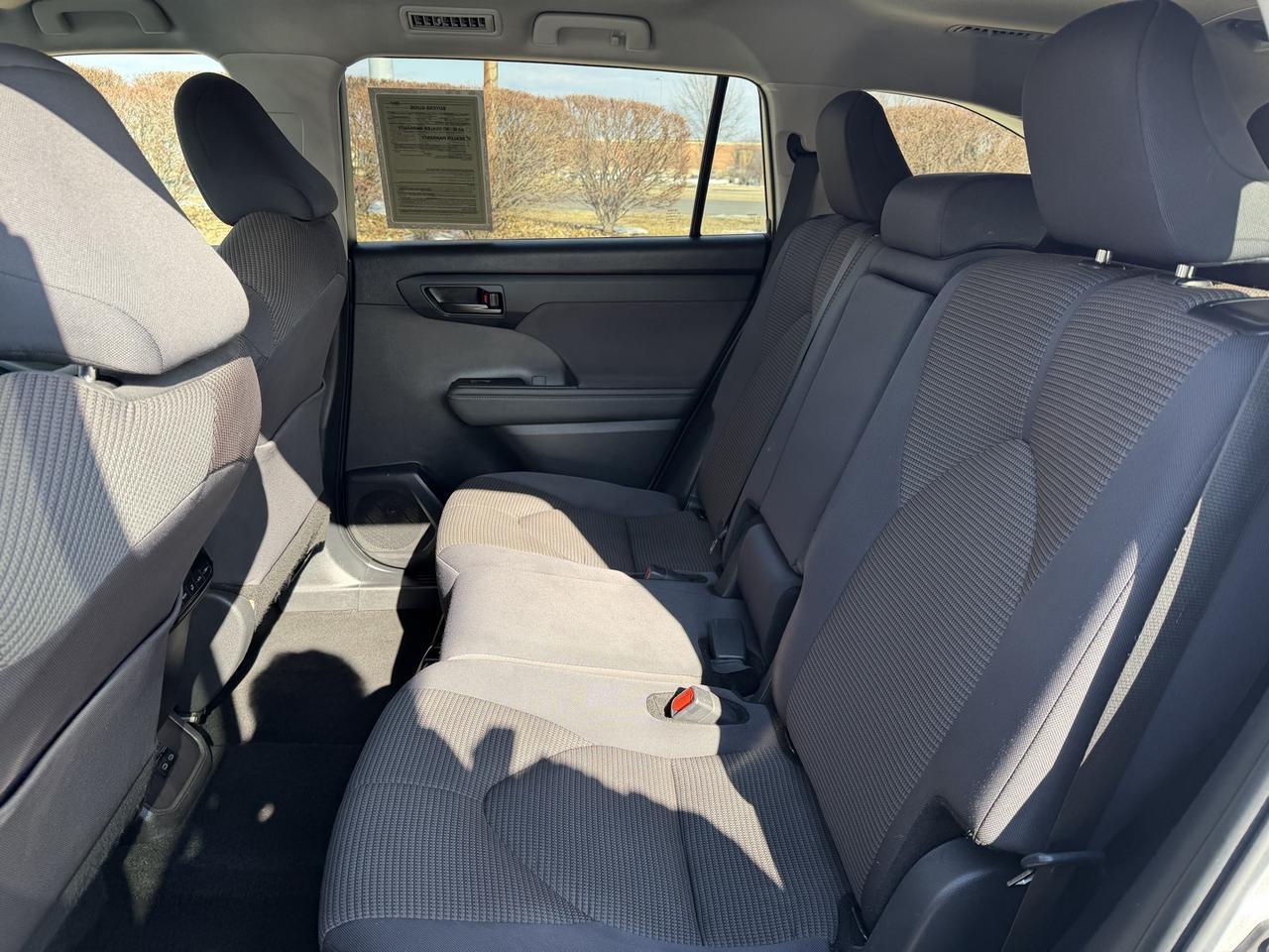 2024 Toyota Highlander LE Stafford VA