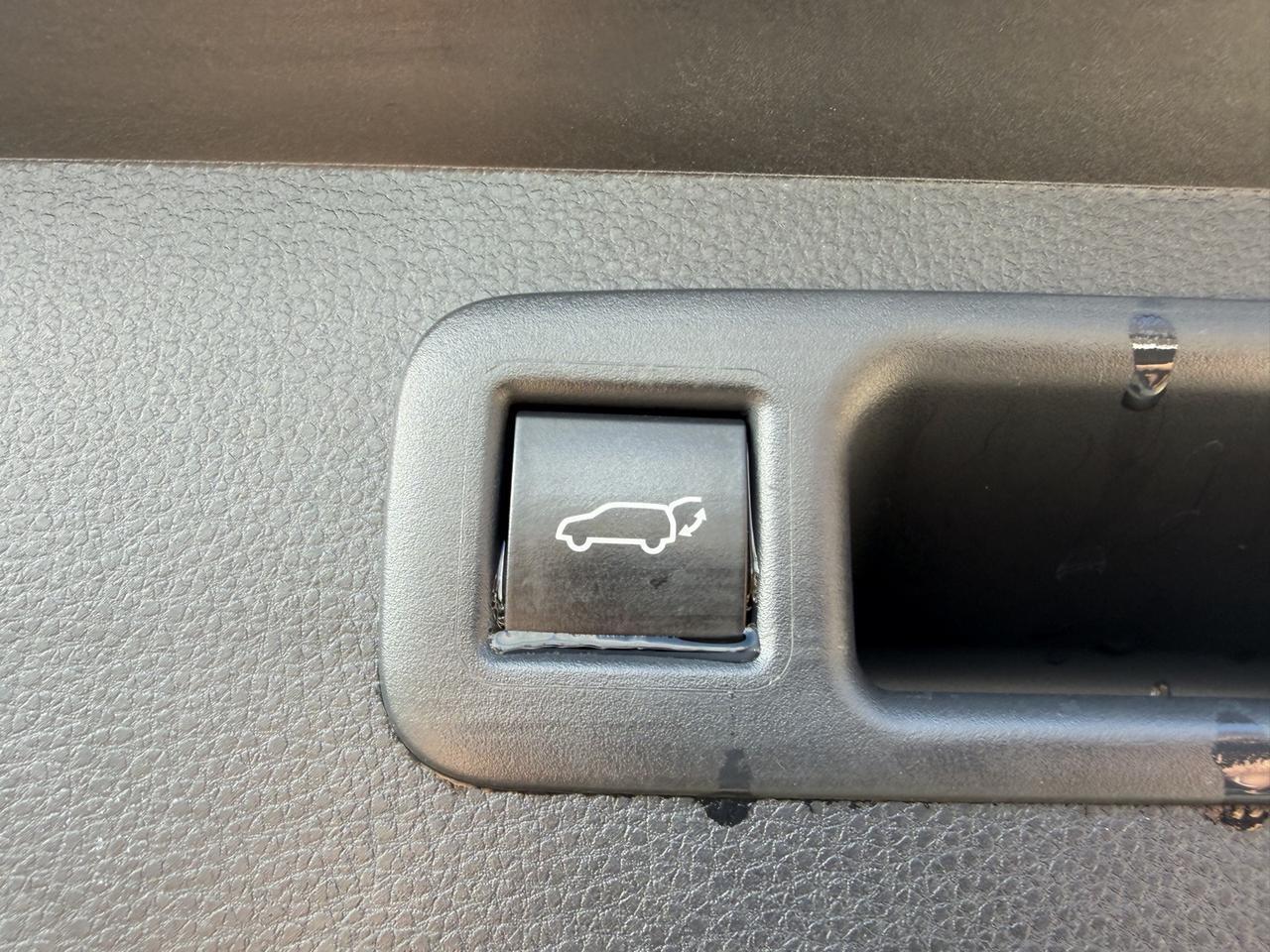 2024 Toyota Highlander LE Stafford VA