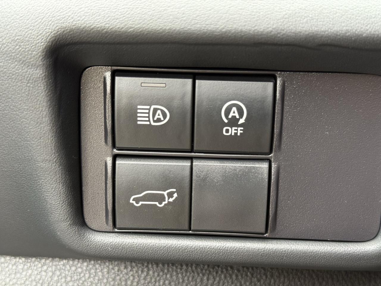 2024 Toyota Highlander LE Stafford VA