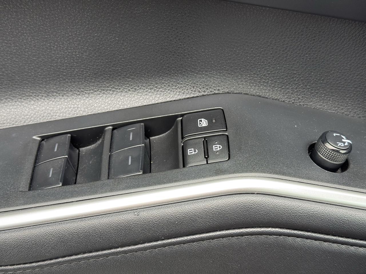 2024 Toyota Highlander LE Stafford VA