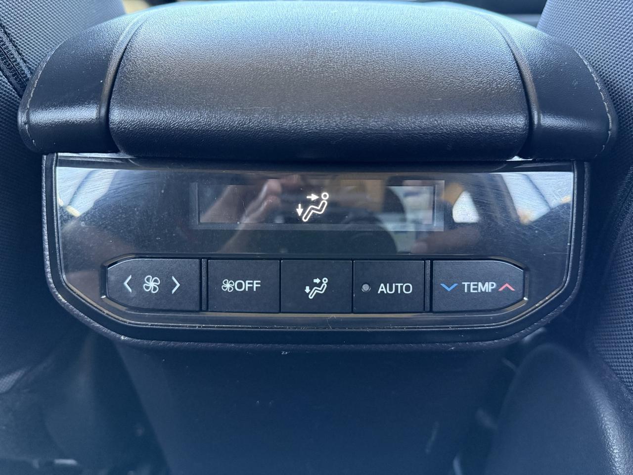 2024 Toyota Highlander LE Stafford VA