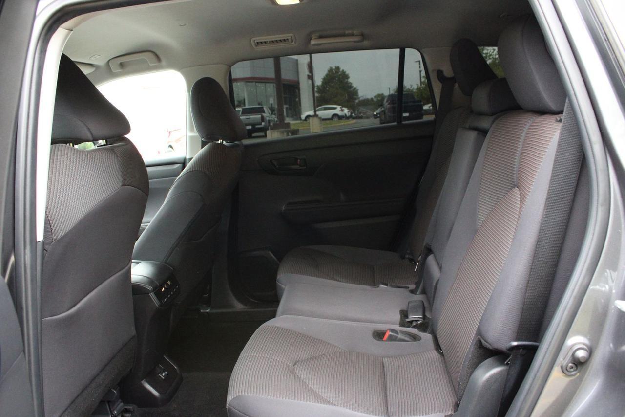 2024 Toyota Highlander LE Stafford VA