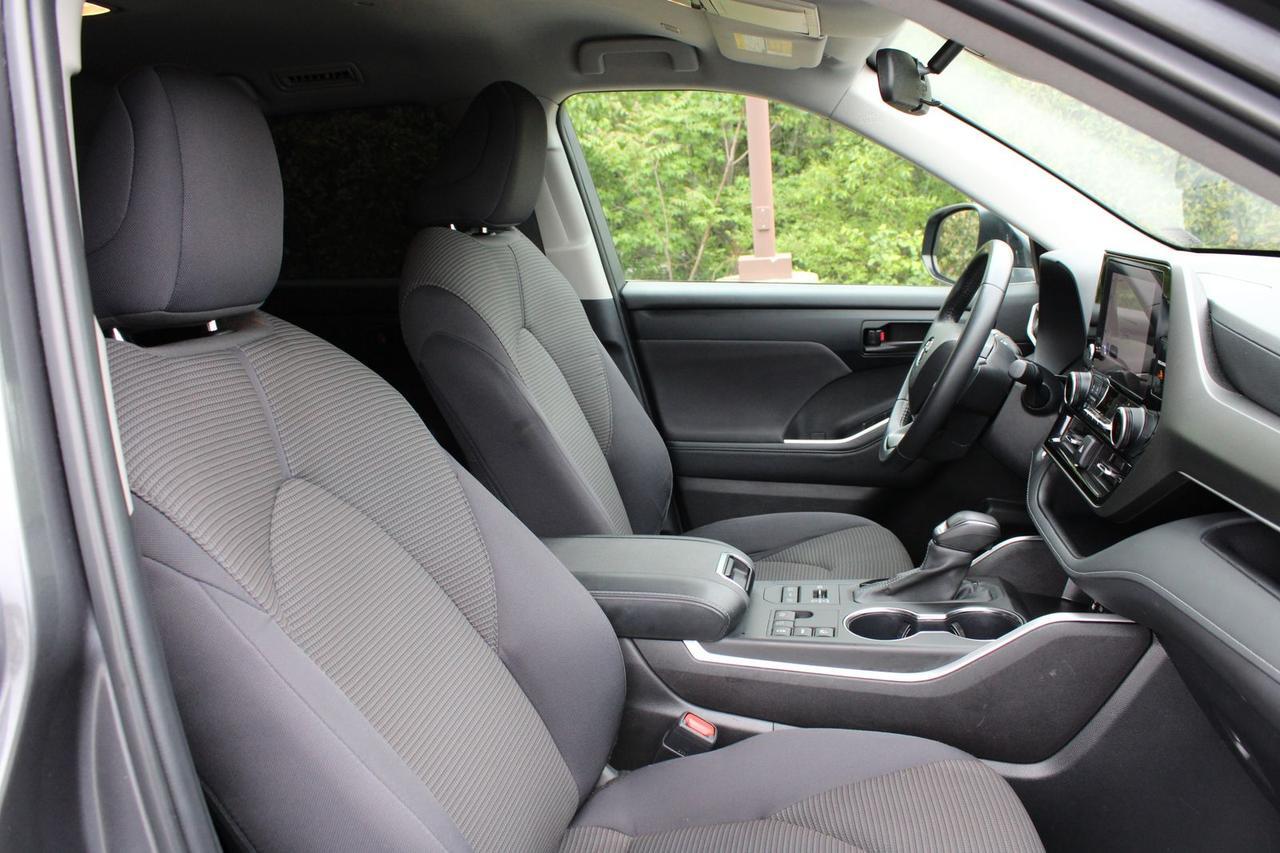 2024 Toyota Highlander LE Stafford VA