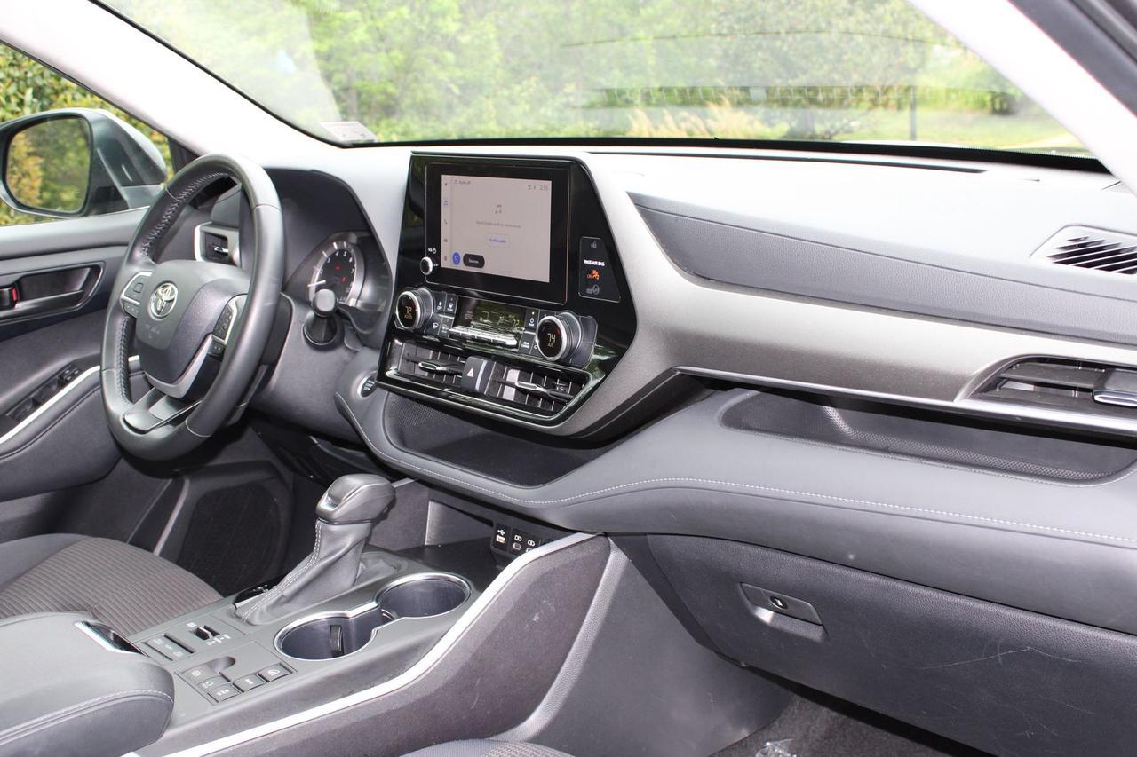 2024 Toyota Highlander LE Stafford VA