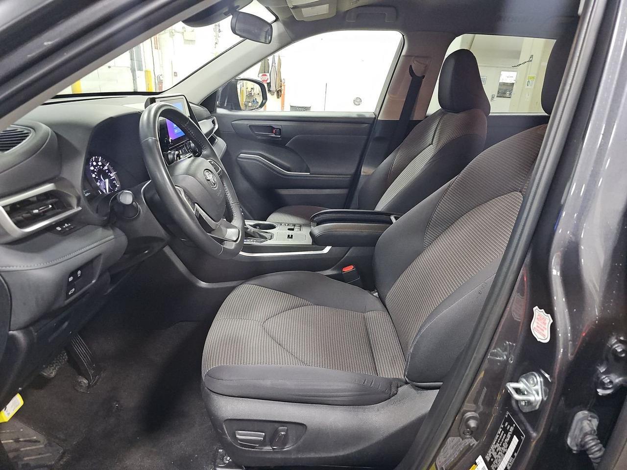 2024 Toyota Highlander LE Stafford VA