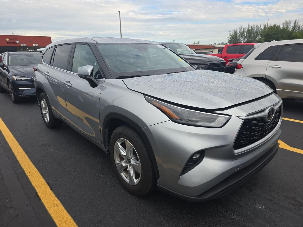 2024 Toyota Highlander LE Stafford VA
