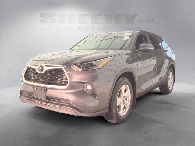 2024 Toyota Highlander LE Stafford VA