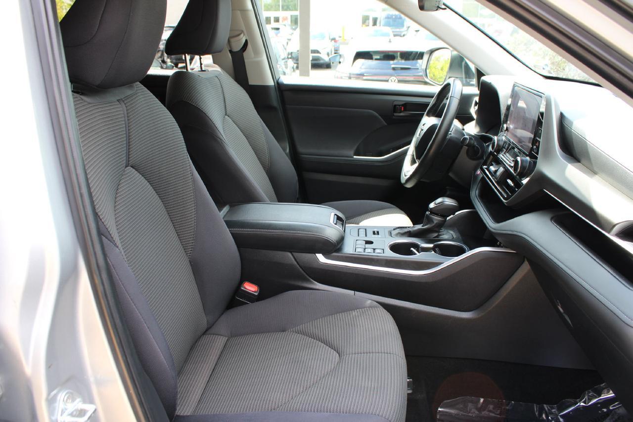 2024 Toyota Highlander LE Stafford VA