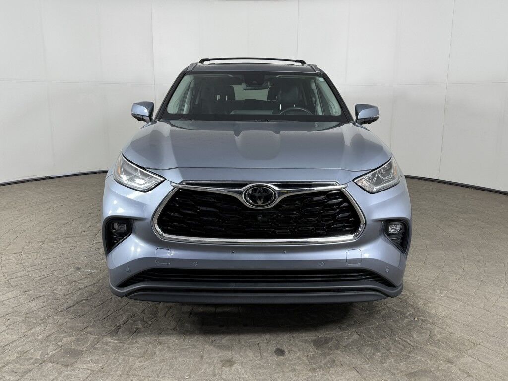 2024 Toyota Highlander Limited AWD Maumee OH