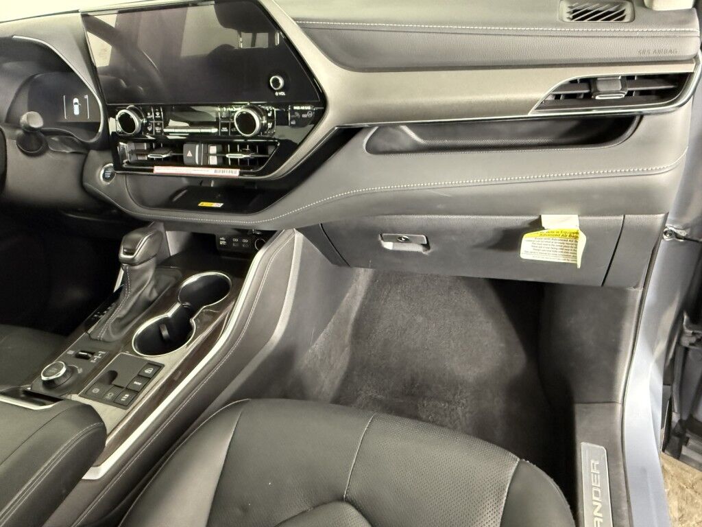 2024 Toyota Highlander Limited AWD Maumee OH