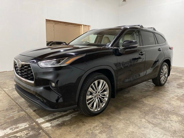 2024 Toyota Highlander