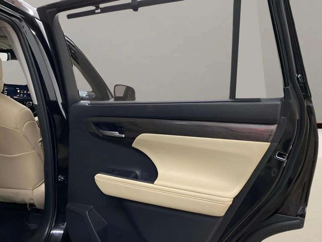 2024 Toyota Highlander Limited Dallas TX