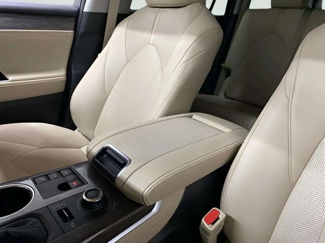 2024 Toyota Highlander Limited Dallas TX