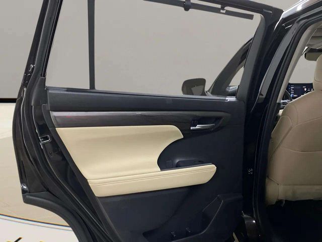 2024 Toyota Highlander Limited Dallas TX