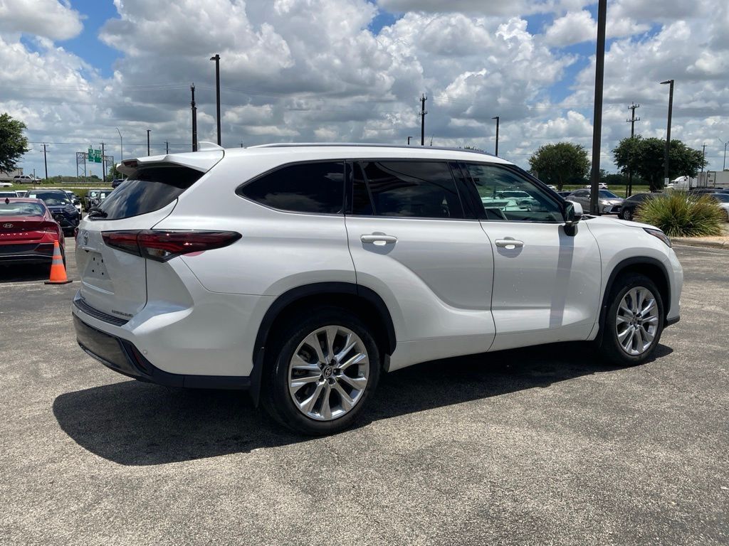 2024 Toyota Highlander Limited San Antonio TX