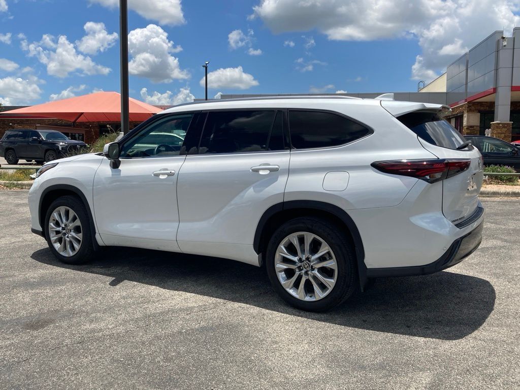 2024 Toyota Highlander Limited San Antonio TX