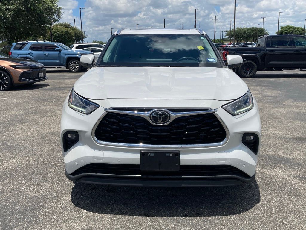 2024 Toyota Highlander Limited