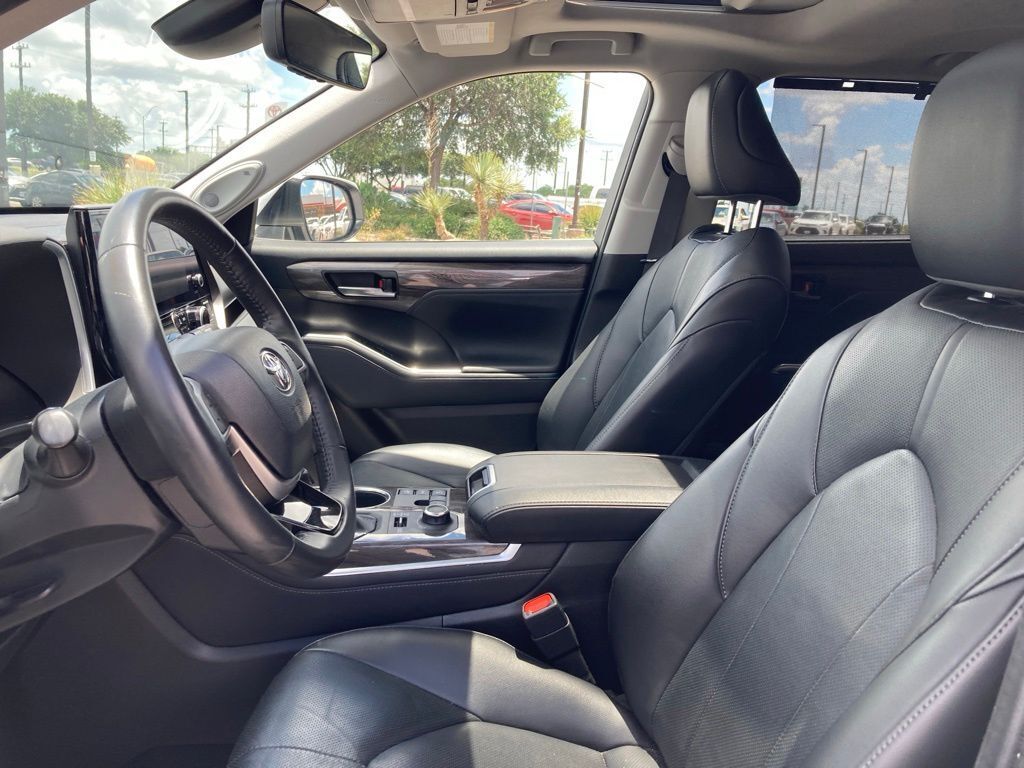 2024 Toyota Highlander Limited San Antonio TX