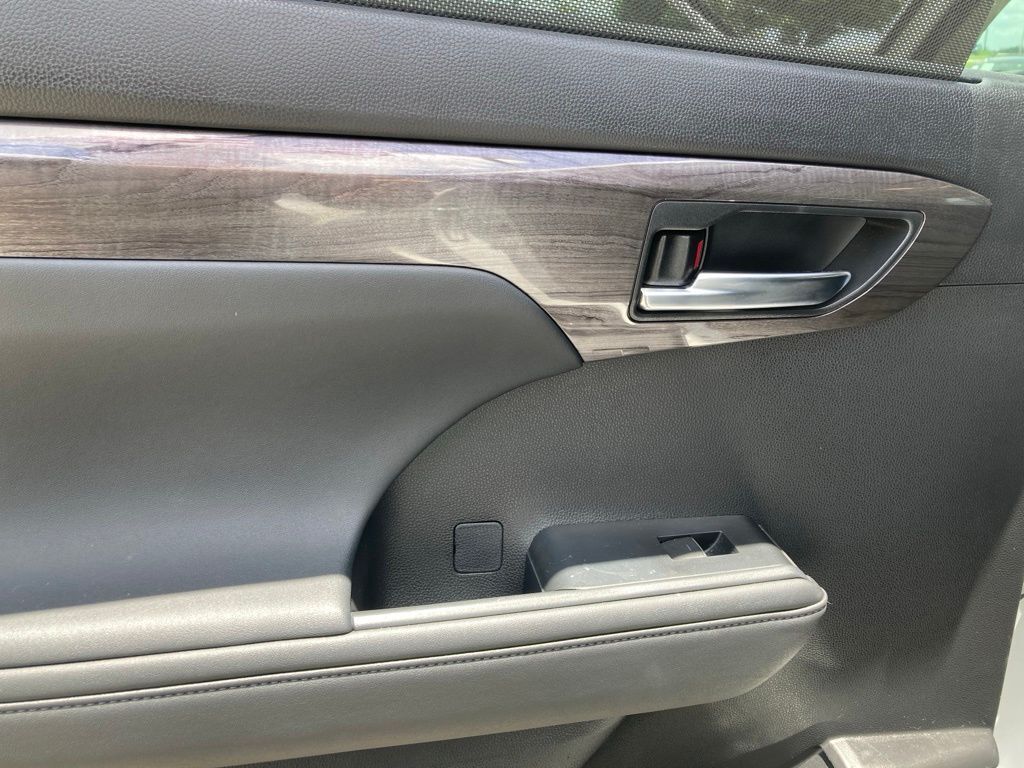 2024 Toyota Highlander Limited San Antonio TX