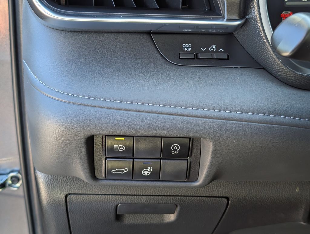 2024 Toyota Highlander Limited Cockeysville MD