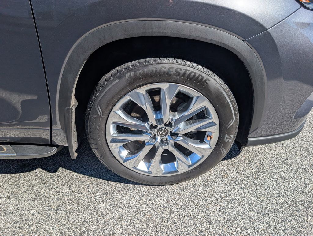 2024 Toyota Highlander Limited Cockeysville MD