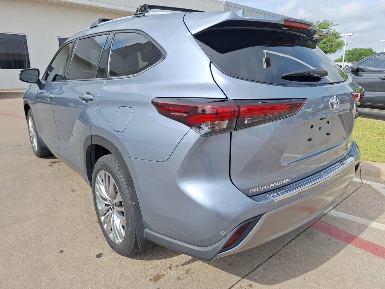 2024 Toyota Highlander Platinum Hurst TX