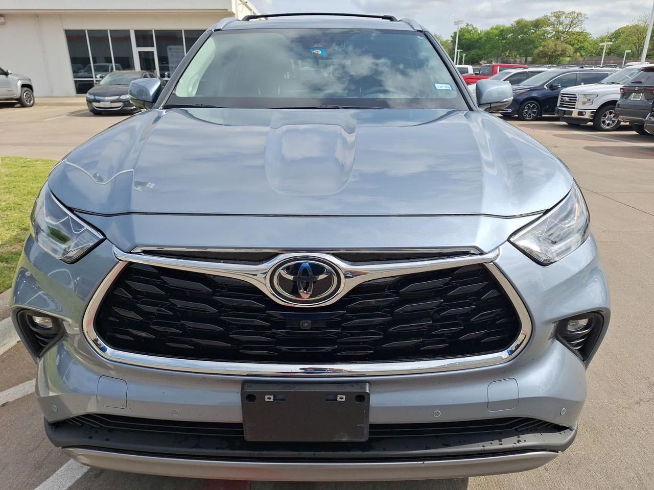 2024 Toyota Highlander Platinum Hurst TX