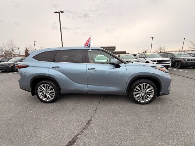 2024 Toyota Highlander Platinum San Clemente CA