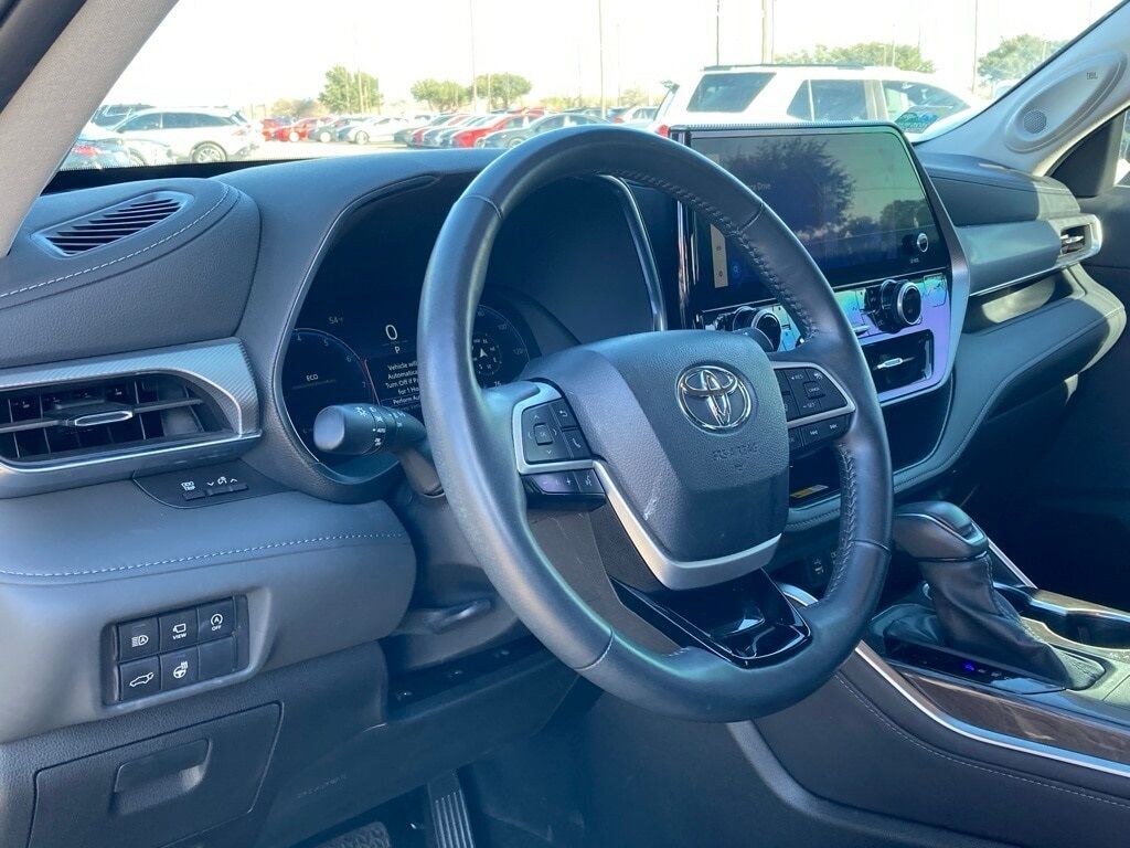 2024 Toyota Highlander Platinum San Antonio TX