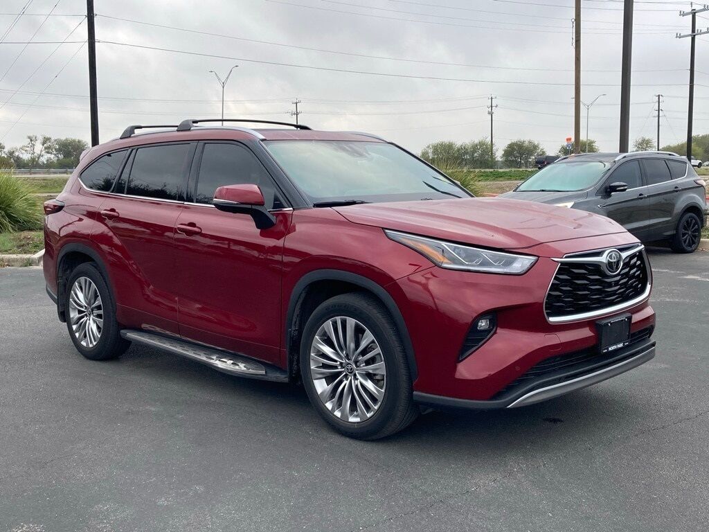 2024 Toyota Highlander Platinum