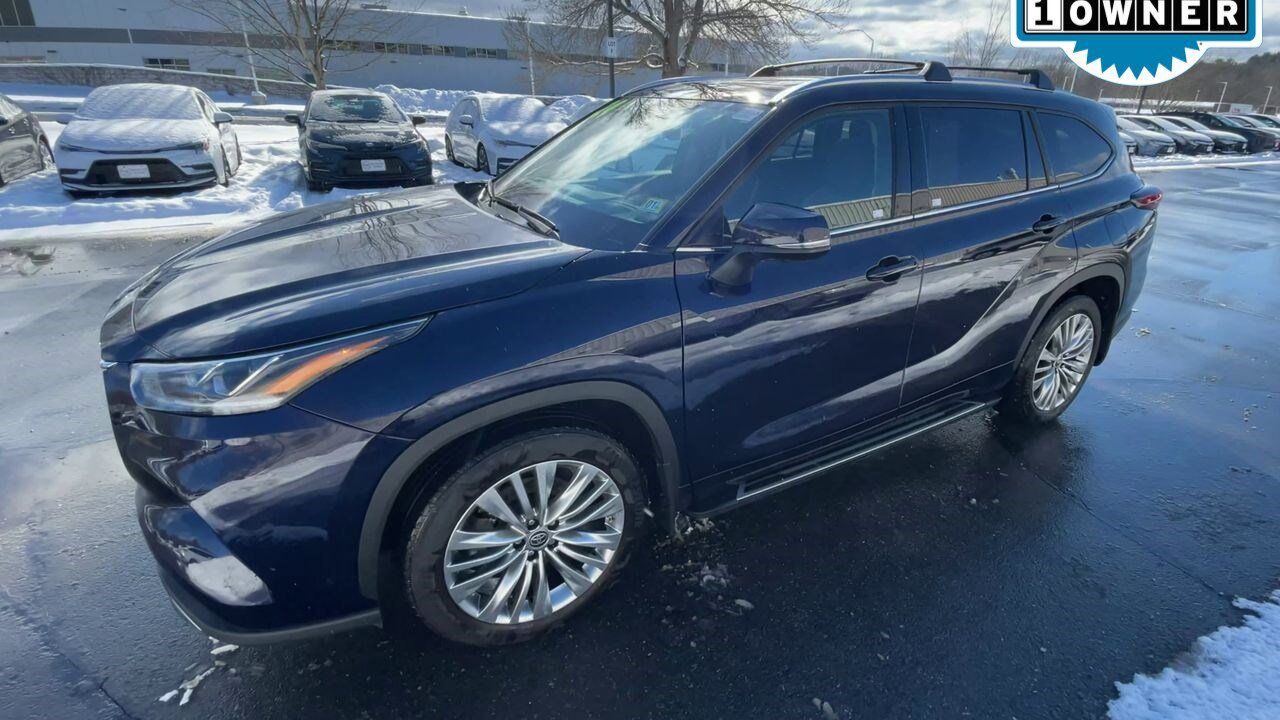 2024 Toyota Highlander Platinum White River Junction VT