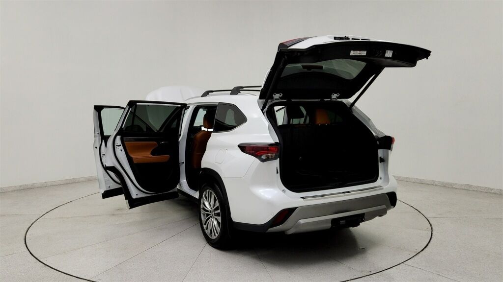 2024 Toyota Highlander Platinum Laurel MD