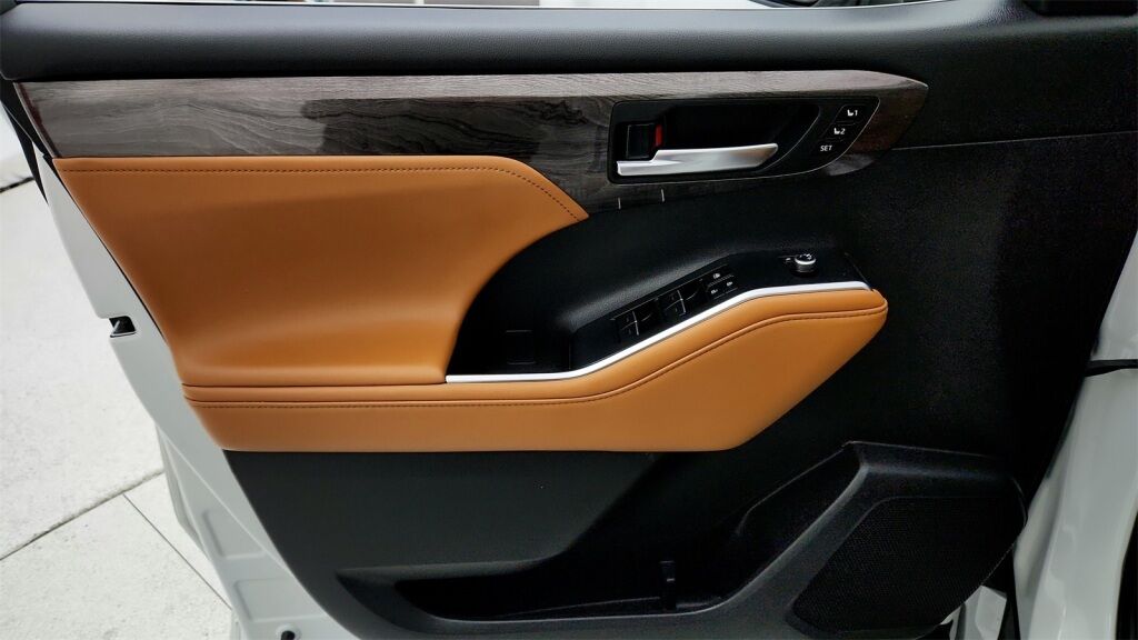 2024 Toyota Highlander Platinum Laurel MD