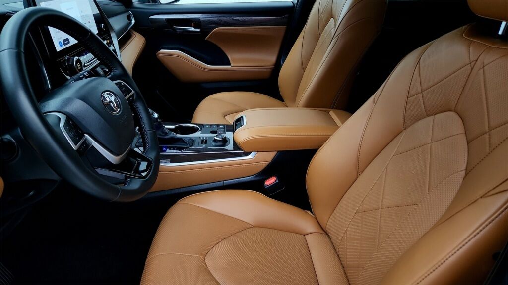 2024 Toyota Highlander Platinum Laurel MD