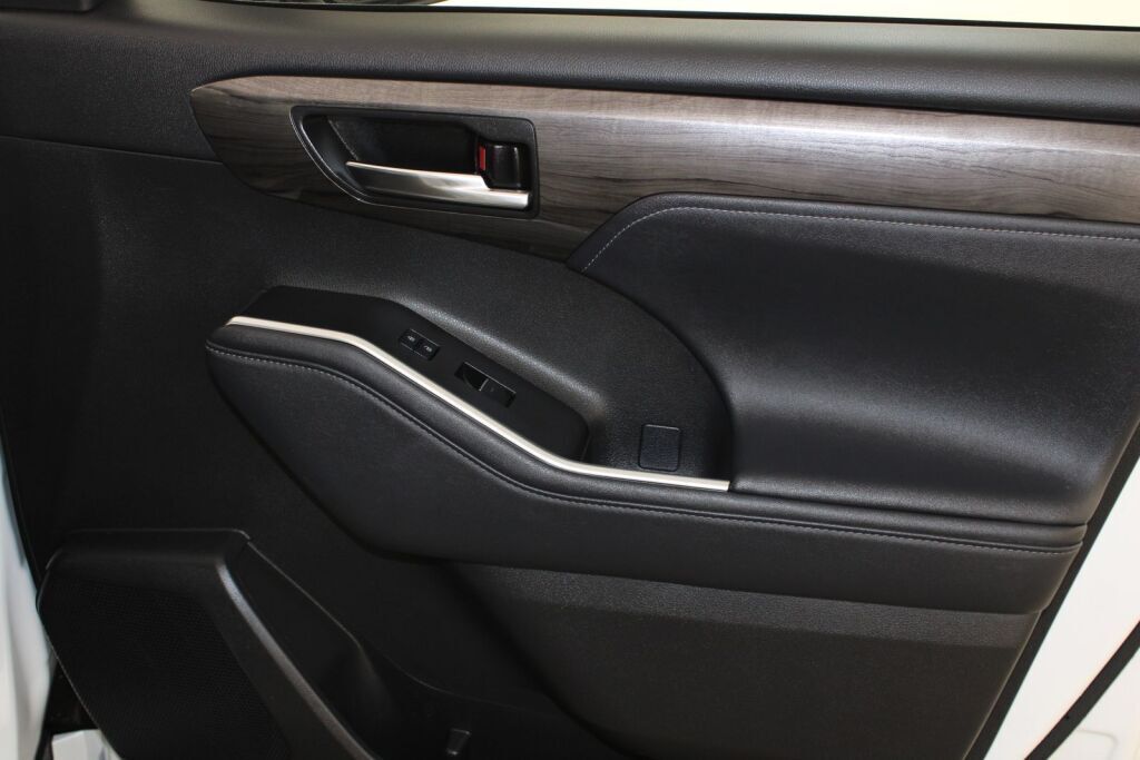 2024 Toyota Highlander Platinum Laurel MD
