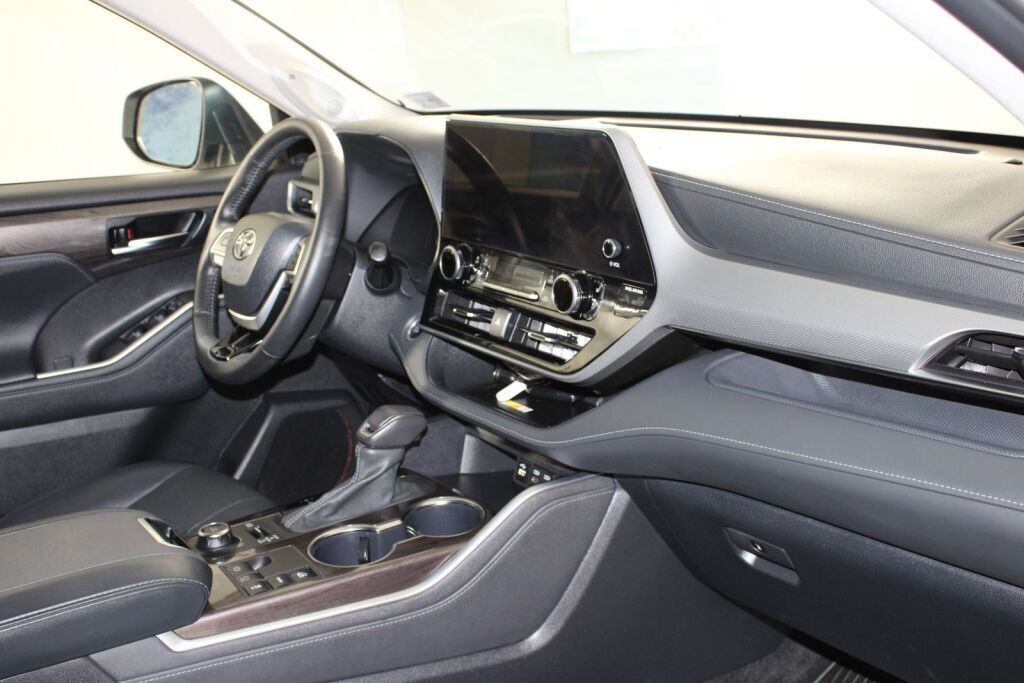 2024 Toyota Highlander Platinum Laurel MD