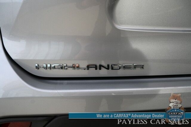 2024 Toyota Highlander XLE / AWD / Auto Start / Power & Heated Leather Seats / Sunroof / Adaptive Cruise / Lane Departure & Blind Spot / Rear Captain Chairs / 3rd Row / Seats 7 / Apple CarPlay & Android Auto / Back Up Camera / 1-Owner Wasilla AK