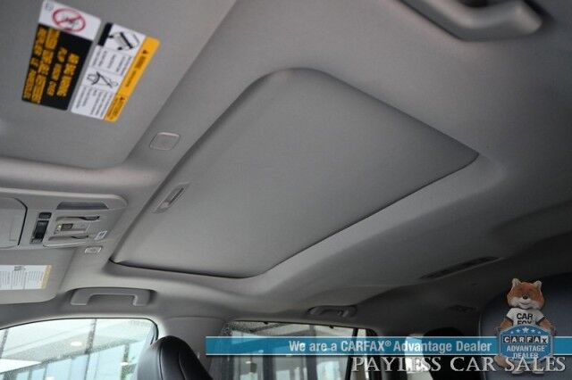 2024 Toyota Highlander XLE / AWD / Auto Start / Power & Heated Leather Seats / Sunroof / Adaptive Cruise / Lane Departure & Blind Spot / Rear Captain Chairs / 3rd Row / Seats 7 / Apple CarPlay & Android Auto / Back Up Camera / 1-Owner Anchorage AK