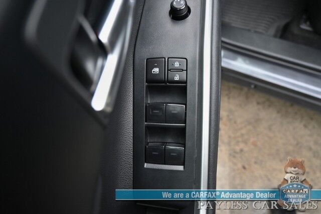 2024 Toyota Highlander XLE / AWD / Auto Start / Power & Heated Leather Seats / Sunroof / Adaptive Cruise / Lane Departure & Blind Spot / Rear Captain Chairs / 3rd Row / Seats 7 / Apple CarPlay & Android Auto / Back Up Camera / 1-Owner Anchorage AK
