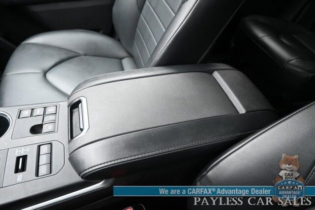 2024 Toyota Highlander XLE / AWD / Auto Start / Power & Heated Leather Seats / Sunroof / Adaptive Cruise / Lane Departure & Blind Spot / Rear Captain Chairs / 3rd Row / Seats 7 / Apple CarPlay & Android Auto / Back Up Camera / 1-Owner Anchorage AK