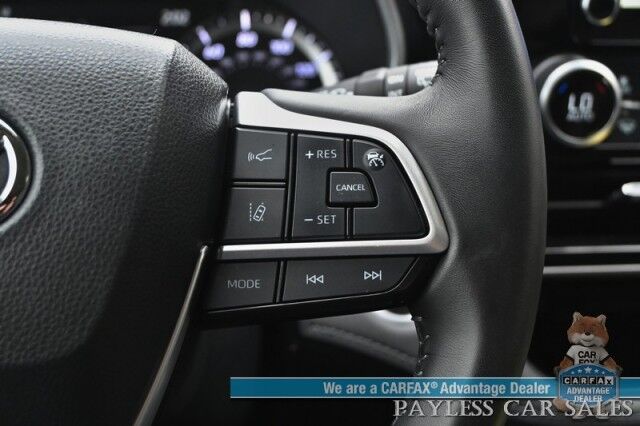 2024 Toyota Highlander XLE / AWD / Auto Start / Power & Heated Leather Seats / Sunroof / Adaptive Cruise / Lane Departure & Blind Spot / Rear Captain Chairs / 3rd Row / Seats 7 / Apple CarPlay & Android Auto / Back Up Camera / 1-Owner Anchorage AK