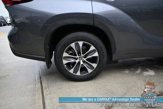 2024 Toyota Highlander XLE / AWD / Auto Start / Power & Heated Leather Seats / Sunroof / Adaptive Cruise / Lane Departure & Blind Spot / Rear Captain Chairs / 3rd Row / Seats 7 / Apple CarPlay & Android Auto / Back Up Camera / 1-Owner Anchorage AK