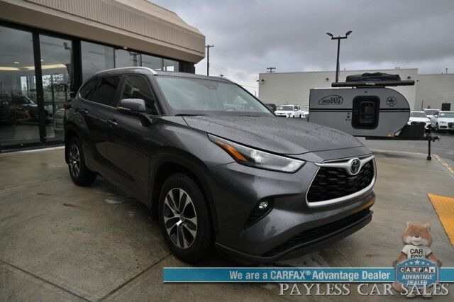 2024 Toyota Highlander XLE / AWD / Auto Start / Power & Heated Leather Seats / Sunroof / Adaptive Cruise / Lane Departure & Blind Spot / Rear Captain Chairs / 3rd Row / Seats 7 / Apple CarPlay & Android Auto / Back Up Camera / 1-Owner Anchorage AK