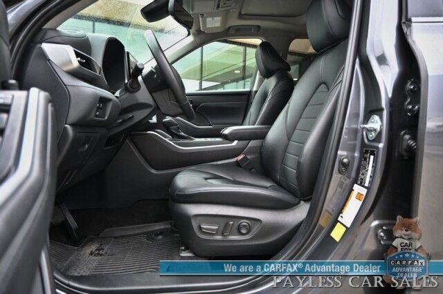 2024 Toyota Highlander XLE / AWD / Auto Start / Power & Heated Leather Seats / Sunroof / Adaptive Cruise / Lane Departure & Blind Spot / Rear Captain Chairs / 3rd Row / Seats 7 / Apple CarPlay & Android Auto / Back Up Camera / 1-Owner Anchorage AK