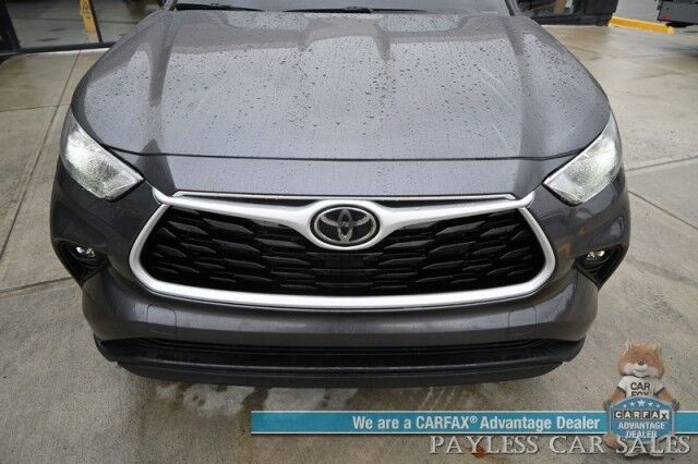 2024 Toyota Highlander XLE / AWD / Auto Start / Power & Heated Leather Seats / Sunroof / Adaptive Cruise / Lane Departure & Blind Spot / Rear Captain Chairs / 3rd Row / Seats 7 / Apple CarPlay & Android Auto / Back Up Camera / 1-Owner Anchorage AK