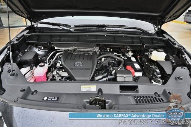 2024 Toyota Highlander XLE / AWD / Auto Start / Power & Heated Leather Seats / Sunroof / Adaptive Cruise / Lane Departure & Blind Spot / Rear Captain Chairs / 3rd Row / Seats 7 / Apple CarPlay & Android Auto / Back Up Camera / 1-Owner Anchorage AK