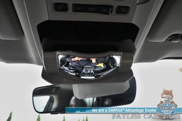 2024 Toyota Highlander XLE / AWD / Auto Start / Power & Heated Leather Seats / Sunroof / Adaptive Cruise / Lane Departure & Blind Spot / Rear Captain Chairs / 3rd Row / Seats 7 / Apple CarPlay & Android Auto / Back Up Camera / 1-Owner Anchorage AK